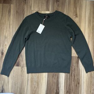 Quince 100% Mongolian Cashmere Crewneck Sweater Moss Green Size Medium Soft NWT